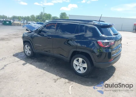 2022 Jeep Compass Latitude 4X4 from USA, damaged, VIN 3C4NJDBB3NT140305